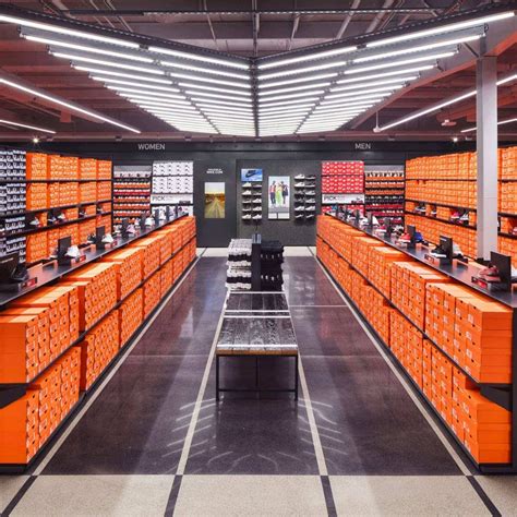 nike luik openingsuren|Nike Factory Store: adressen en openingsuren België.